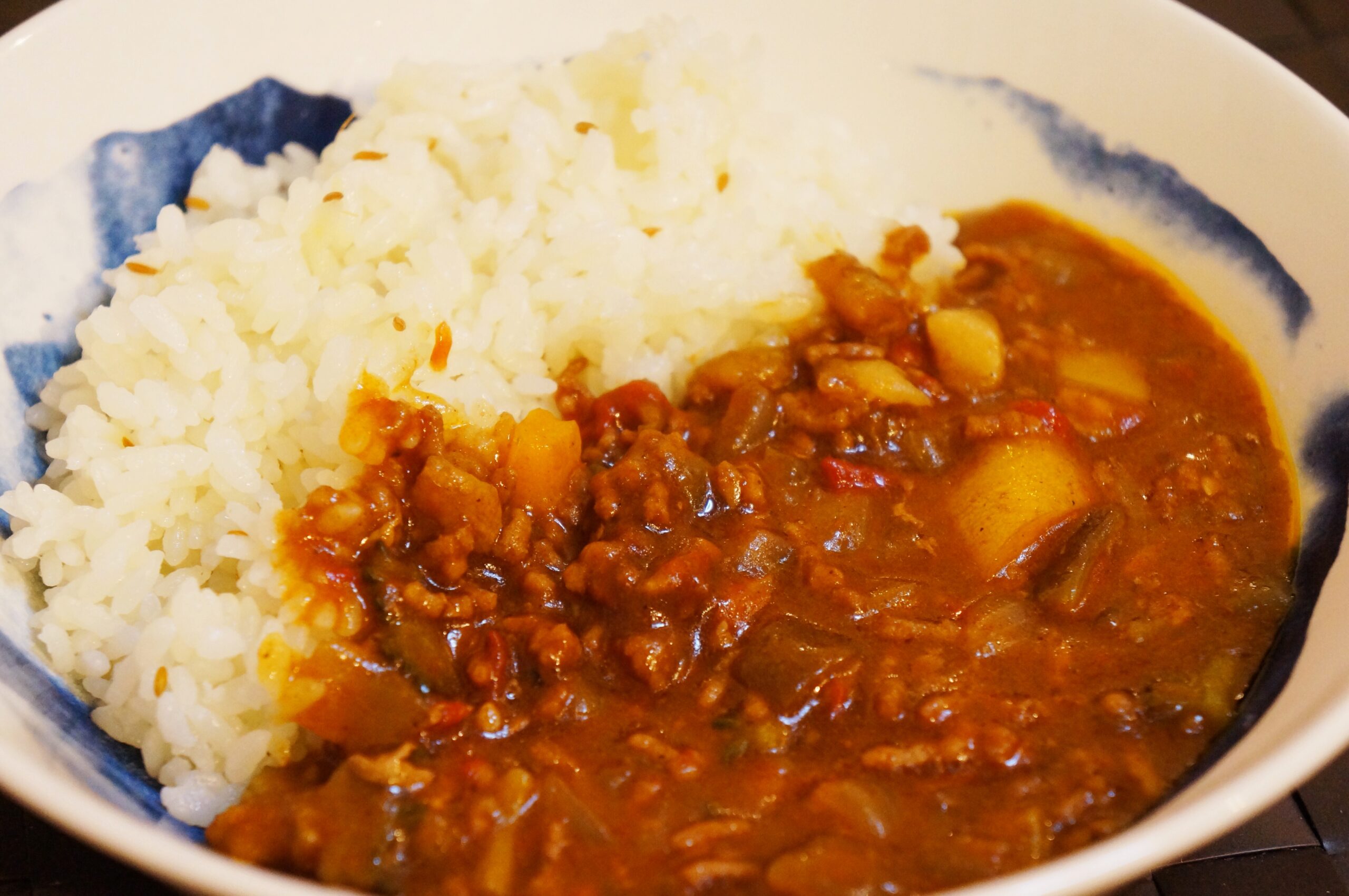 ホットクック公式レシピを見間違えつつ作った、夏野菜たっぷりキーマカレーのお味は？